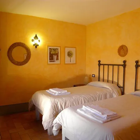 Monte Santa Maria Tiberina Sleeps 4 Pool Wifi