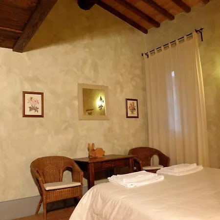 アパート Monte Santa Maria Tiberina Sleeps 4 Pool Wifi