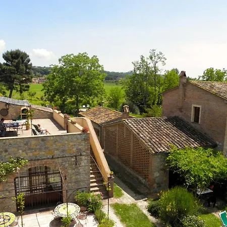 Monte Santa Maria Tiberina Sleeps 4 Pool Wifi アパート *