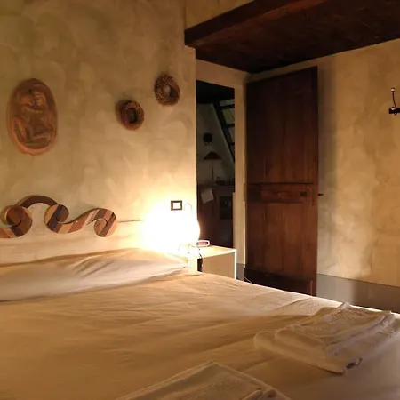 Monte Santa Maria Tiberina Sleeps 4 Pool Wifi